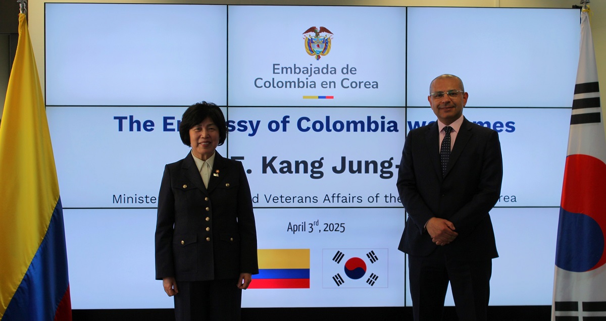 La Embajada recibe a la Ministra de Asuntos de Veteranos y Patriotas de la República de Corea
