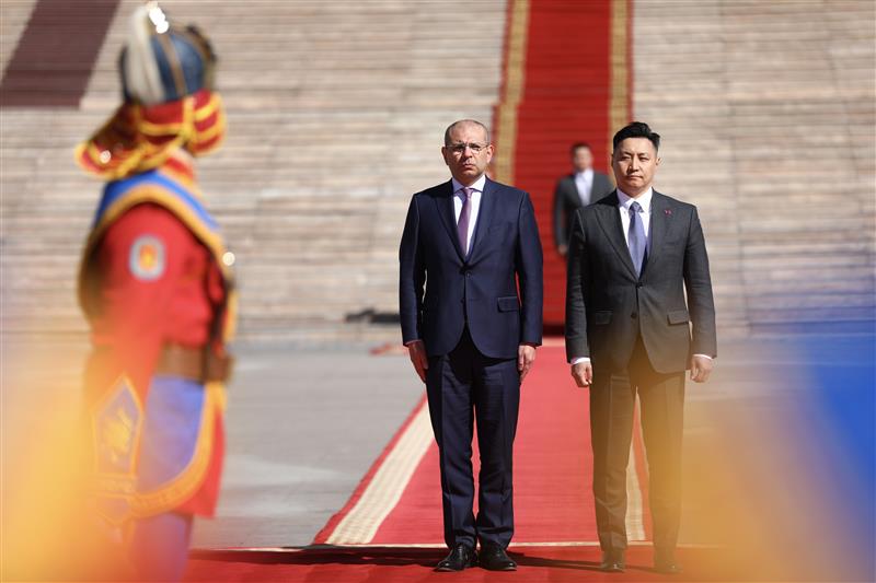 Embajador Alejandro Peláez entregó cartas credenciales como Embajador Extraordinario y Plenipotenciario no residente en Mongolia