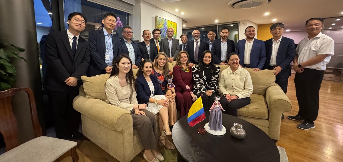 Colombia y la República de Corea avanzan en materia de reindustrialización