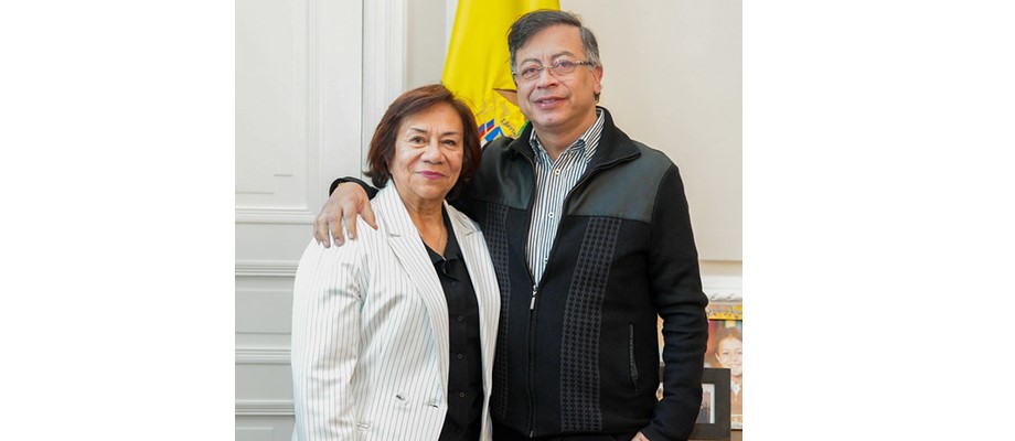  Yolanda Villavicencio se posesionó como Ministra de Relaciones Exteriores (e)