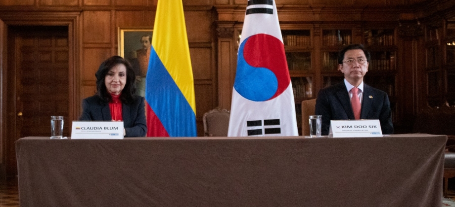 Corea apoya al Gobierno de Colombia en la lucha contra el COVID-19