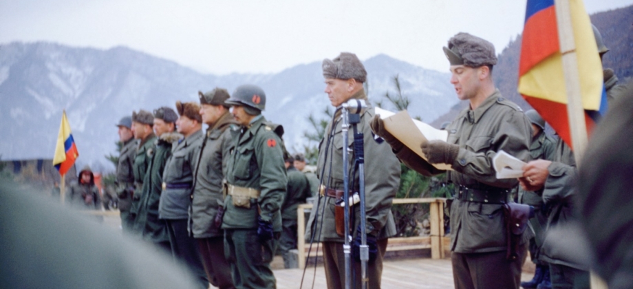 LA EMBAJADA DE COLOMBIA EN SEÚL LANZA EXPOSICIÓN VIRTUAL DE FOTOS “LA GUERRA DE COREA A TRAVÉS DE LOS OJOS DE UN VETERANO COLOMBIANO” PARA CONMEMORAR EL 70 ANIVERSARIO DE LA GUERRA DE COREA 